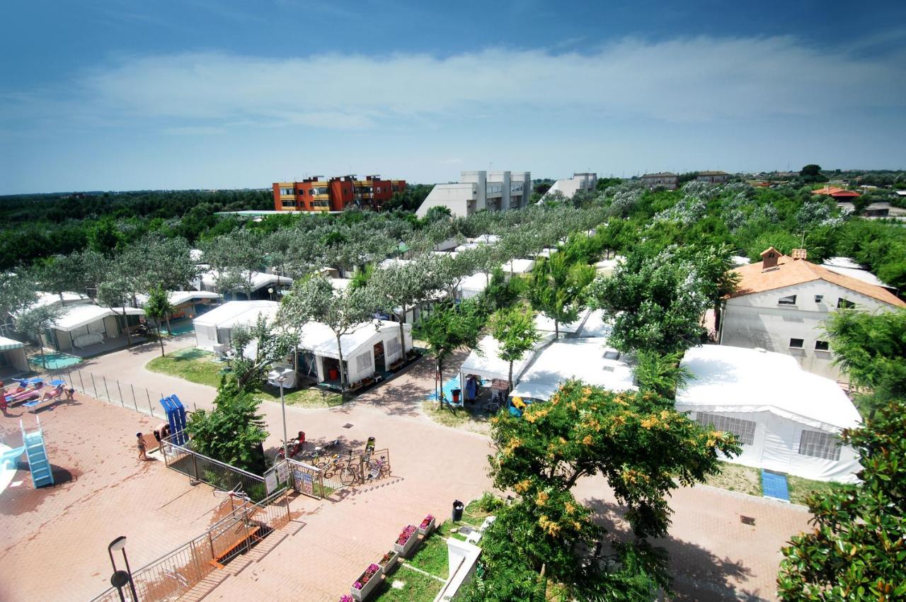 Camping Internazionale - Sottomarina Di Chioggia Luaran gambar