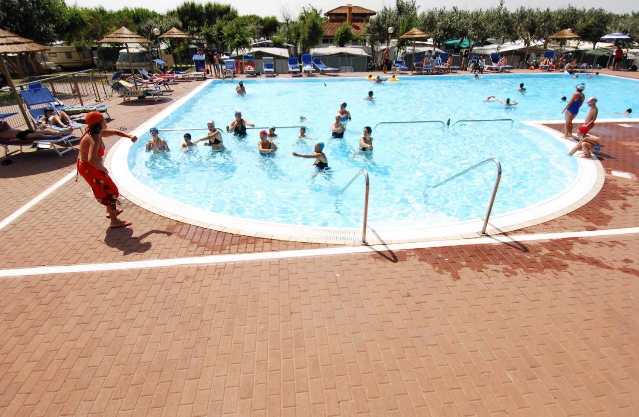 Camping Internazionale - Sottomarina Di Chioggia Luaran gambar