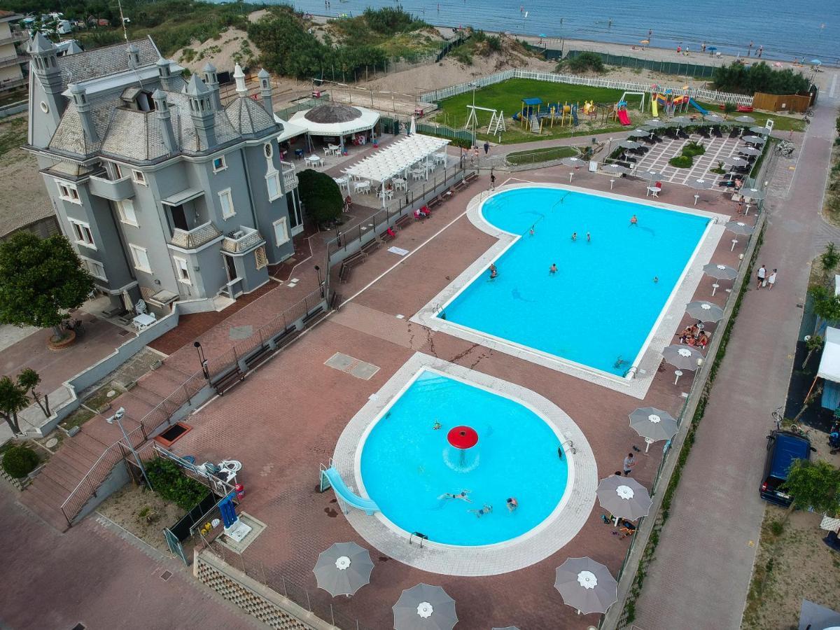 Camping Internazionale - Sottomarina Di Chioggia Luaran gambar